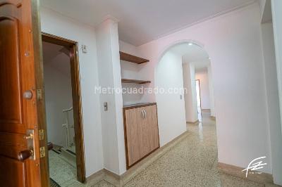 Apartamento de 4 alcobas en venta en Laureles, Medellín, 128 m² · foto 19 de 20