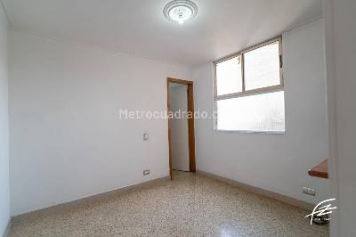 Apartamento de 4 alcobas en venta en Laureles, Medellín, 128 m² · foto 9 de 20