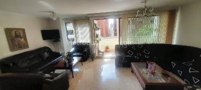 Apartamento en venta en Laureles, Medellín · foto 8 de 14
