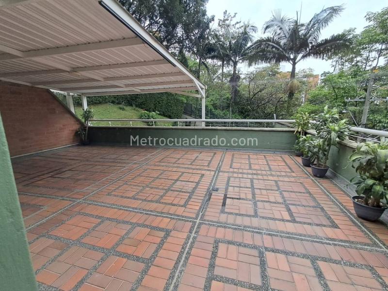 Cozy 3BR Apartment in Belen Rosales - 4