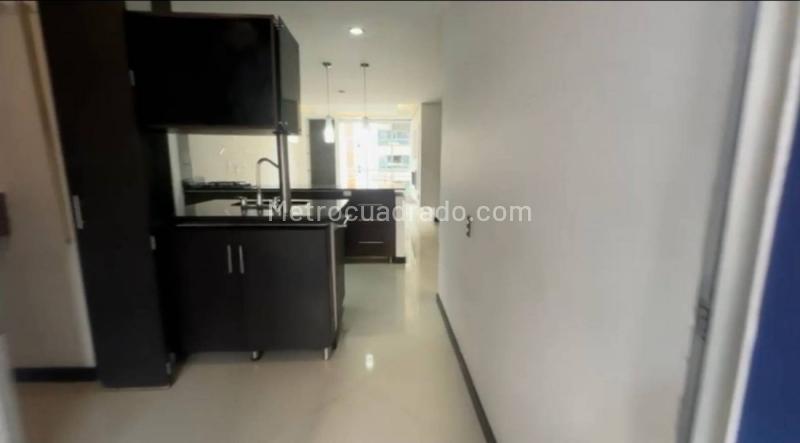 Duplex 3BR Apartment with Jacuzzi in Laureles - 5