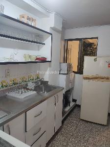Apartaestudio en arriendo en Laureles, Medellín · foto 8 de 15