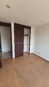 Apartamento de 3 alcobas en venta en Laureles, Medellín, 111 m² · foto 11 de 20