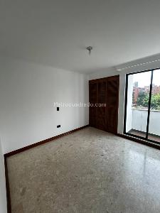 Apartamento de 3 alcobas en arriendo en Castropol, Medellín, 130 m² · foto 11 de 20