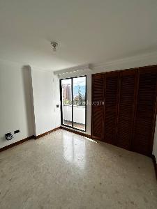 Apartamento de 3 alcobas en arriendo en Castropol, Medellín, 130 m² · foto 16 de 20