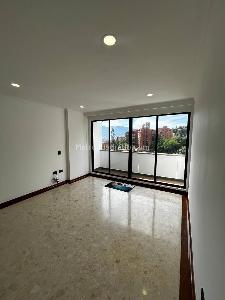 Apartamento de 3 alcobas en arriendo en Castropol, Medellín, 130 m² · foto 17 de 20