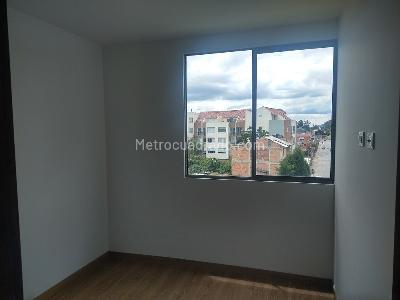 Apartamento de 3 alcobas en venta en Senderos De Girasoles, Cajicá, 77 m² · foto 14 de 18