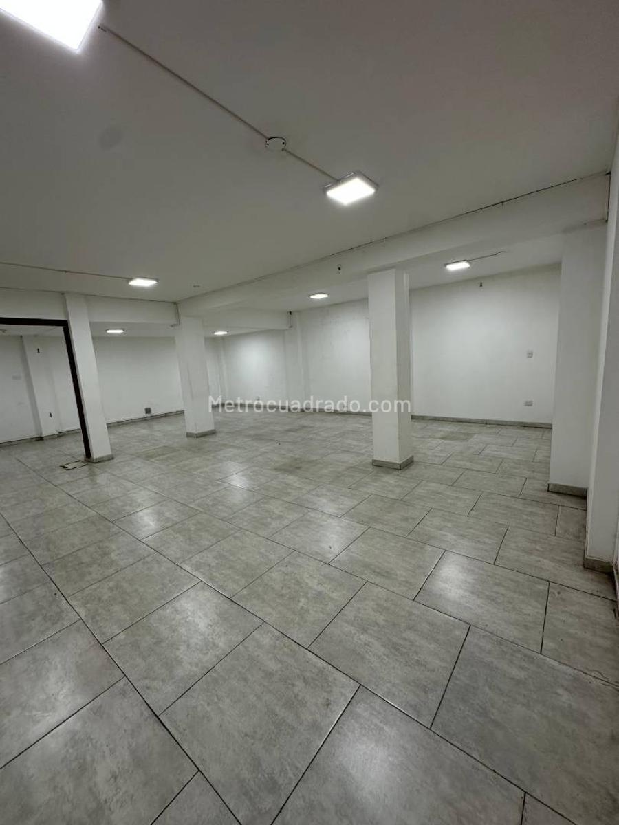 Casa de 5 habitaciones en arriendo en Tequendama, Cali — imagen 1 de 10