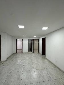 Casa de 5 alcobas en arriendo en Tequendama, Cali, 640 m² · foto 6 de 10