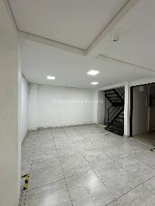 Casa de 5 alcobas en arriendo en Tequendama, Cali, 640 m² · foto 7 de 10