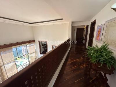 Apartamento de 5 alcobas en venta en Normandia, Cali, 385 m² · foto 10 de 17