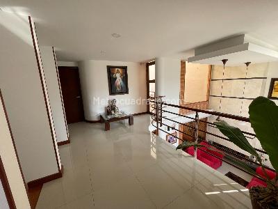 Casa de 4 alcobas en venta en Portal De Canapro, Tunja, 330 m² · foto 11 de 20