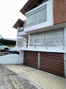 Casa de 4 alcobas en venta en Condominio Campestre Acacias, Tunja, 400 m² · foto 11 de 16