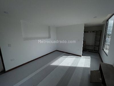 Casa de 3 alcobas en venta en La Villita, Tunja, 183 m² · foto 12 de 12