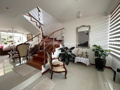 Casa de 3 alcobas en venta en Prados De Alcala, Tunja, 130 m² · foto 3 de 19