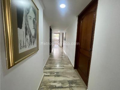 Apartamento de 3 alcobas en venta en Alto Prado, Barranquilla, 220 m² · foto 13 de 20