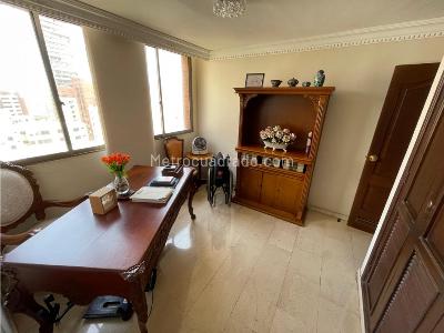 Apartamento de 3 alcobas en venta en Villa Country, Barranquilla, 215 m² · foto 11 de 19