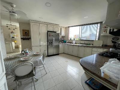 Apartamento de 3 alcobas en venta en Villa Country, Barranquilla, 215 m² · foto 15 de 19