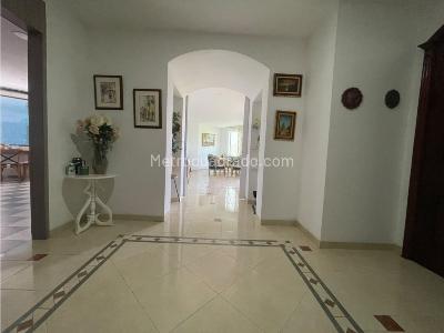 Apartamento de 3 alcobas en venta en Altos Del Parque, Barranquilla, 178 m² · foto 18 de 20