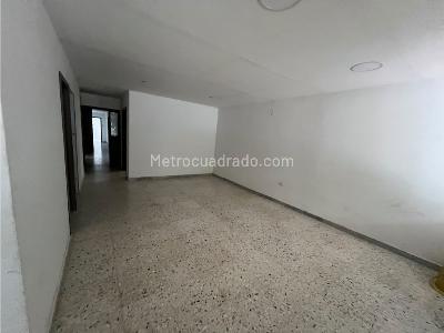 Casa de 5 alcobas en venta en El Poblado, Barranquilla, 329 m² · foto 2 de 14