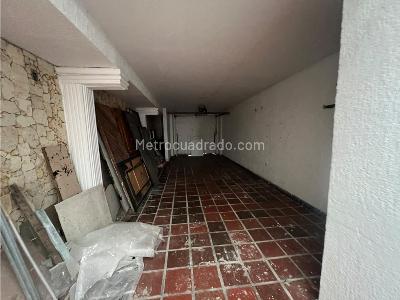 Casa de 5 alcobas en venta en El Poblado, Barranquilla, 329 m² · foto 11 de 14