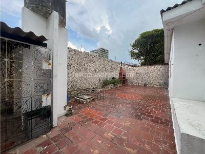 Casa de 5 alcobas en venta en El Poblado, Barranquilla, 329 m² · foto 13 de 14