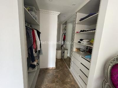 Casa de 5 alcobas en venta en Las Delicias, Barranquilla, 420 m² · foto 7 de 20