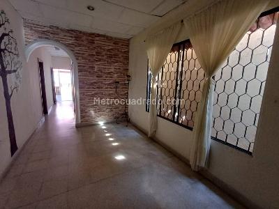 Casa de 5 alcobas en venta en San Jose, Barranquilla, 347 m² · foto 6 de 14
