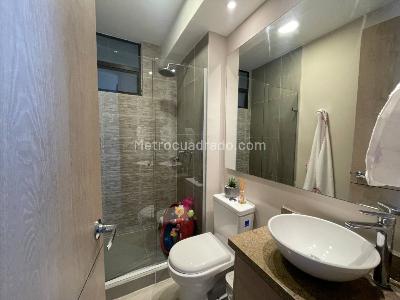 Apartamento de 3 alcobas en venta en Altos De Riomar, Barranquilla, 86 m² · foto 10 de 13