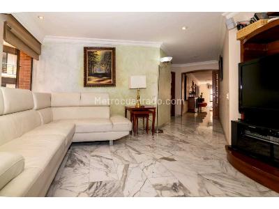 Apartamento de 3 alcobas en venta en Country Club, Bogotá, 363 m² · foto 10 de 20
