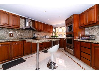 Apartamento de 3 alcobas en venta en Country Club, Bogotá, 363 m² · foto 14 de 20