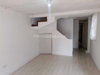Casa de 3 alcobas en venta en Suba, Bogotá, 84 m² · foto 3 de 20