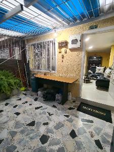 Casa en Venta, QUIROGA CENTRAL, Bogotá D.C.