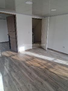 Casa de 5 alcobas en venta en Muzu, Bogotá, 320 m² · foto 14 de 15