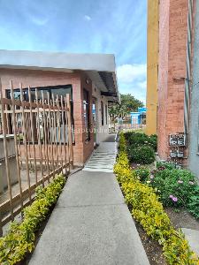 Apartamento de 3 alcobas en venta en El Tunal, Bogotá, 48 m² · foto 2 de 11
