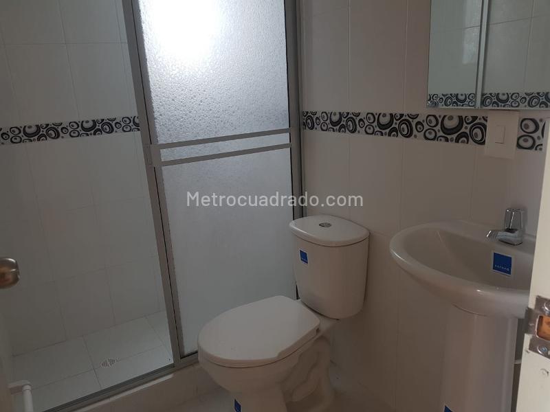 Piso – Casco urbano de Calahorra, Bojacá, Sabana Centro - Más