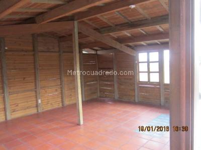 Casa de 3 alcobas en venta en Vereda Fonqueta, Chía, 550 m² · foto 14 de 18