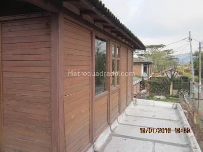 Casa de 3 alcobas en venta en Vereda Fonqueta, Chía, 550 m² · foto 16 de 18