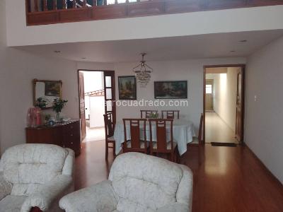 Casa de 3 alcobas en venta en Tranquilandia, Chía, 208 m² · foto 2 de 20