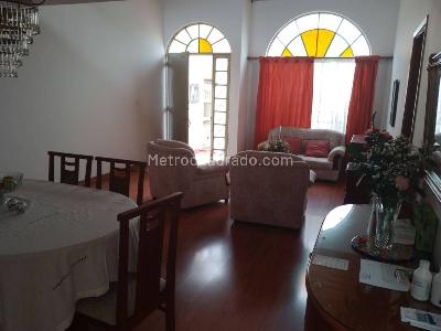 Casa de 3 alcobas en venta en Tranquilandia, Chía, 208 m² · foto 7 de 20