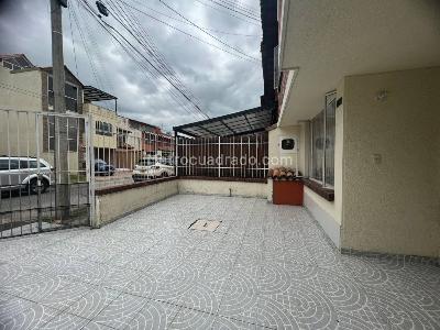 Casa de 4 alcobas en venta en La Virginia, Chía, 170 m² · foto 2 de 20