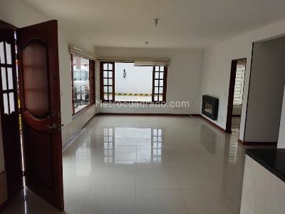 Casa en venta en Vereda Tiquiza, Chía · foto 3 de 20