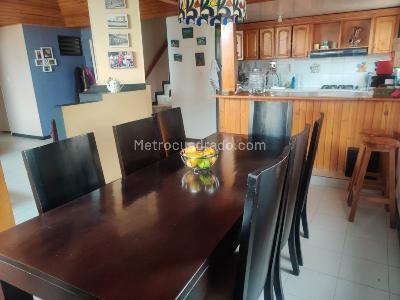 Casa de 4 alcobas en venta en Centro, Chía, 697 m² · foto 10 de 20