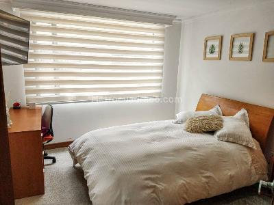 Casa de 5 alcobas en venta en El Campincito, Chía, 300 m² · foto 18 de 20