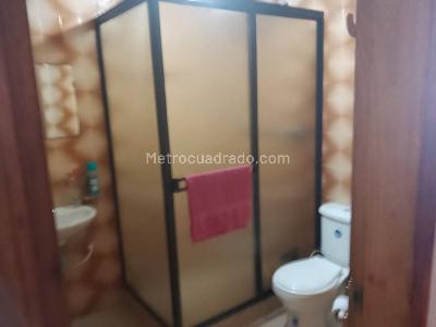 Casa de 5 alcobas en venta en Avenida Chilacos, Chía, 444 m² · foto 13 de 20