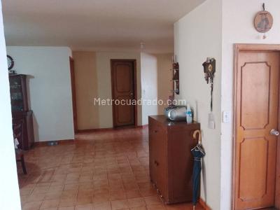 Casa de 5 alcobas en venta en Avenida Chilacos, Chía, 444 m² · foto 7 de 20