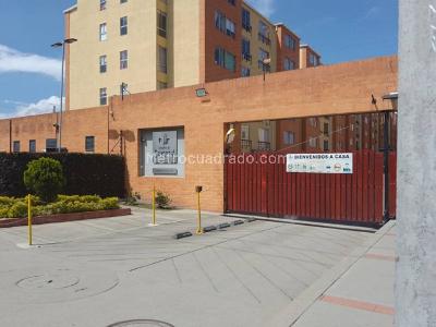 Apartamento de 3 alcobas en venta en Vereda Samaria, Chía, 54 m² · foto 2 de 20