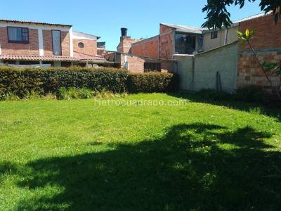 Casa de 4 alcobas en venta en Vereda Cerca De Piedra, Chía, 1356 m² · foto 19 de 20