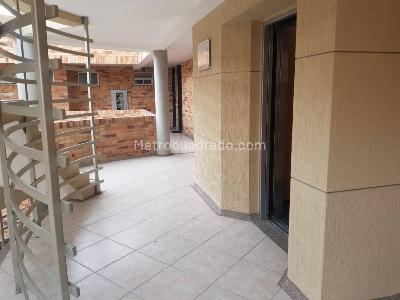 Apartamento de 3 alcobas en venta en Parque Central, Cajicá, 65 m² · foto 17 de 19