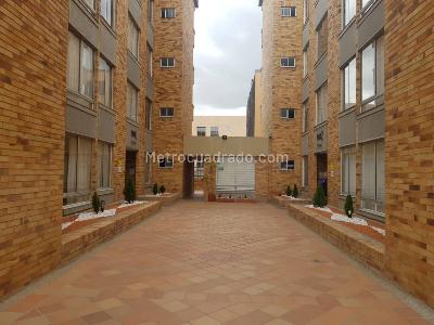 Apartamento de 3 alcobas en venta en Parque Central, Cajicá, 65 m² · foto 18 de 19